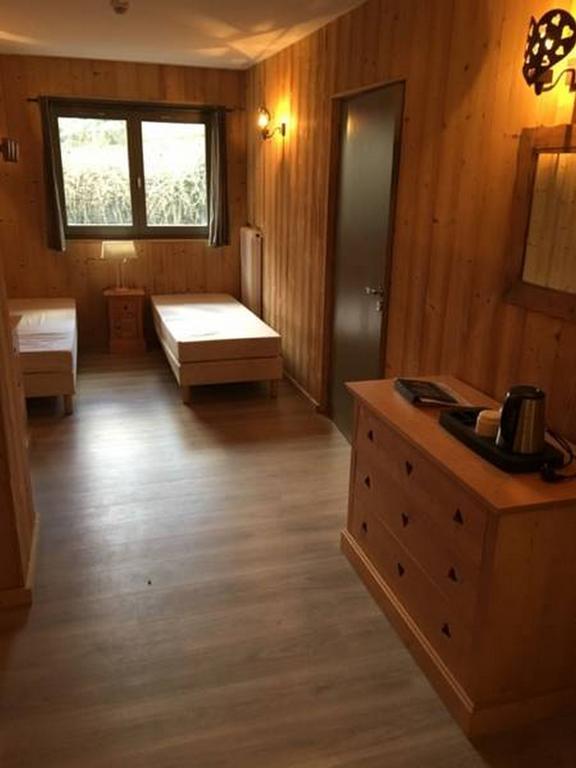 Hotel Les Combelles شاتيل المظهر الخارجي الصورة