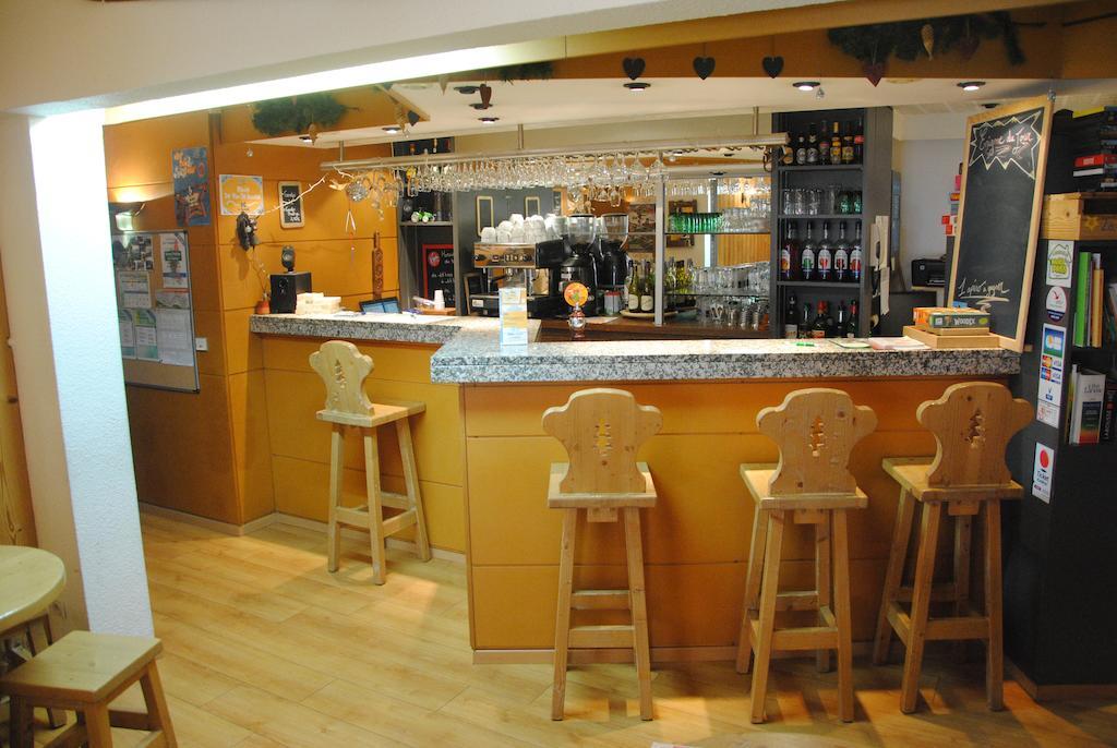 Hotel Les Combelles شاتيل المظهر الخارجي الصورة